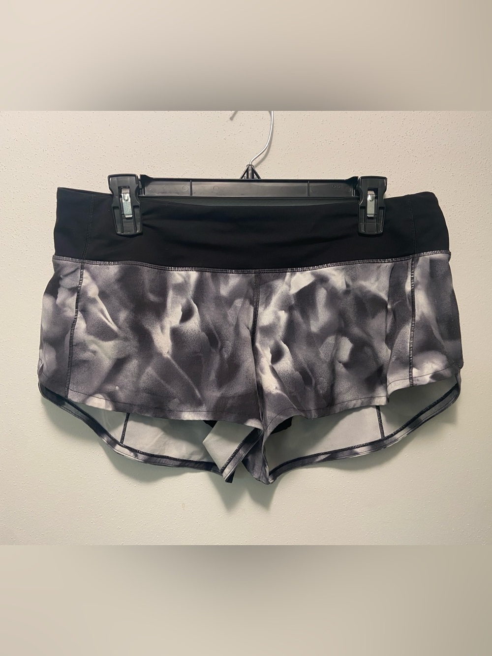 lululemon athletica Black & Gray Speed Shorts